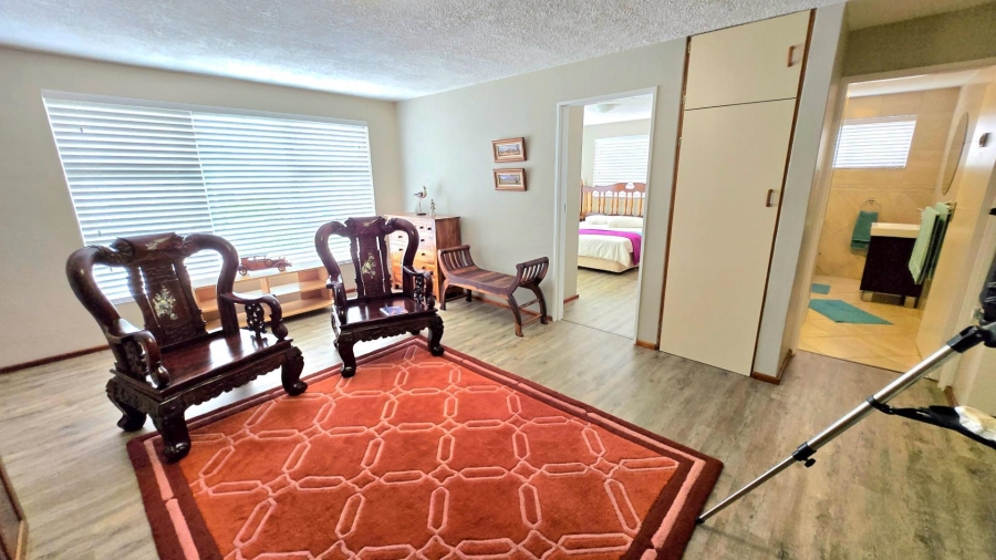 4 Bedroom Property for Sale in Kleinbaai Western Cape